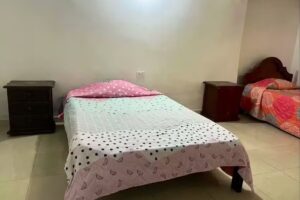 63 Hostal &ndash; Hotel &ndash; Residencia &ndash; Apartamento Turistico &ndash; Habitaciones con ba&ntilde;o privado &ndash; Turismo &ndash; Parapentismo