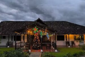 Acaima Caf&eacute; Lodge