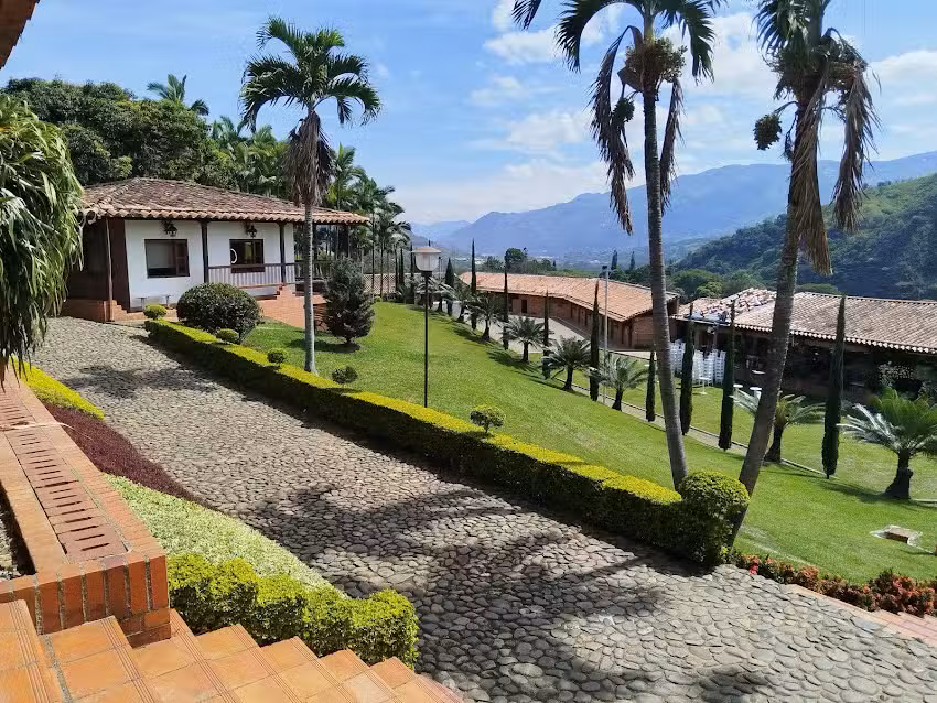 Aero Santa F&eacute; Hotel Campestre