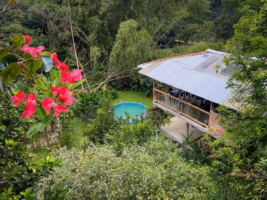 Alojamiento Rural P&aacute;jaros y Flores