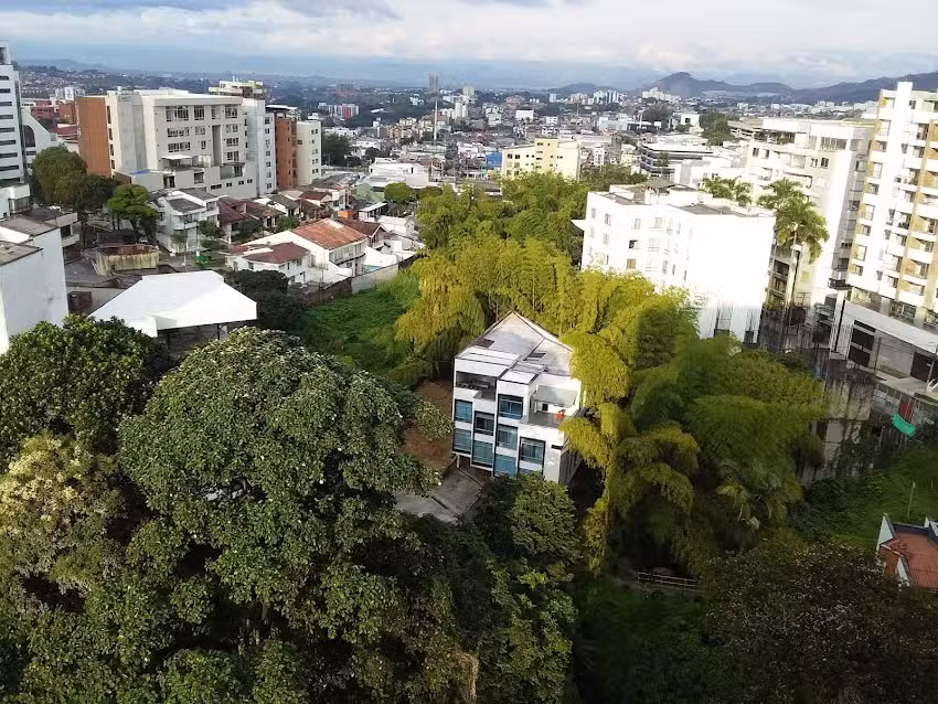 ANDR&Eacute;S Mirador de Los Alpes