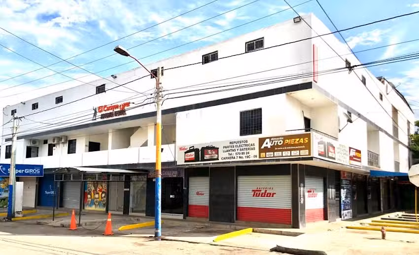 Aparta Hotel El Cacique Upar