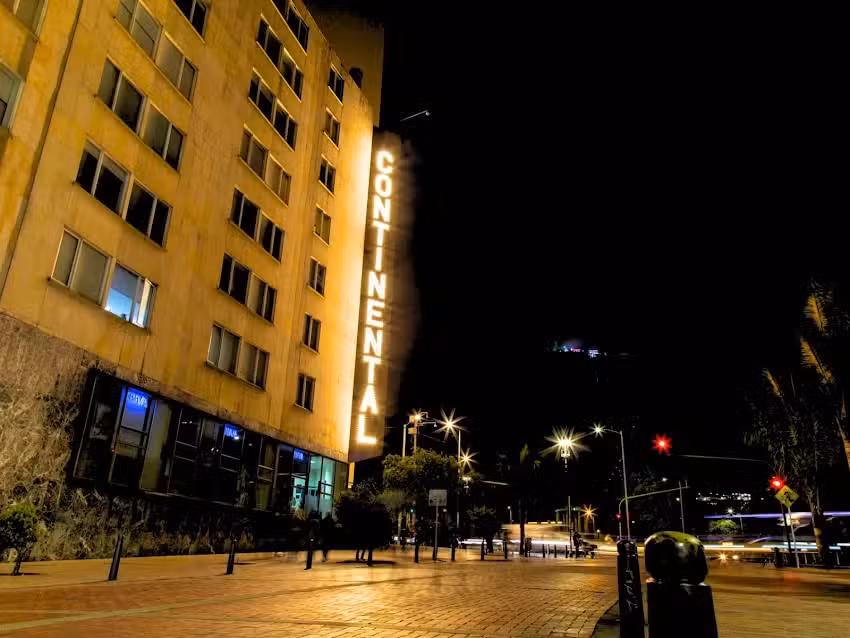 Aparta Suite Continental Bogot&aacute;