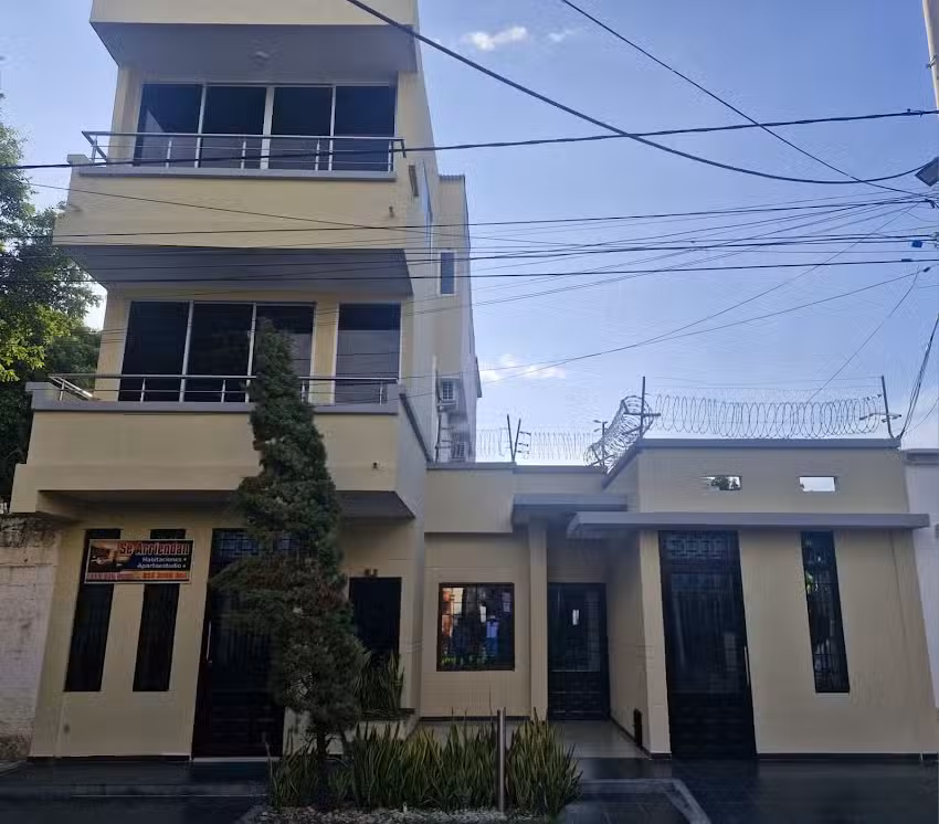 APARTAESTUDIOS-HABITACIONES BITANIA