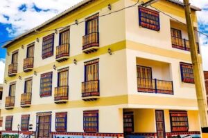 Apartahotel Avverato