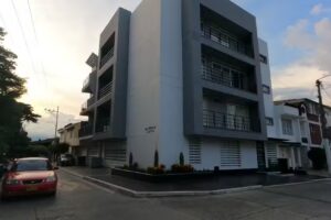 APARTAHOTEL BALCONES DE LA RIVERA