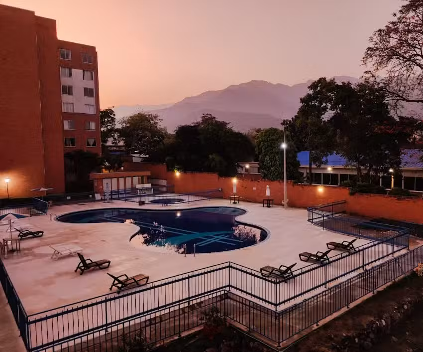 APARTAHOTEL MONTECARLO