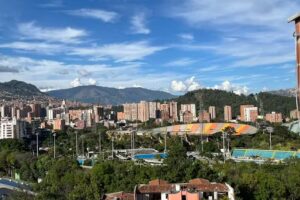 Apartamento hotel en Medell&iacute;n &ndash; Estadio, Laureles Boulevar la 70