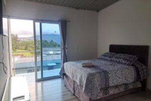 APARTAMENTOS LA COLINA