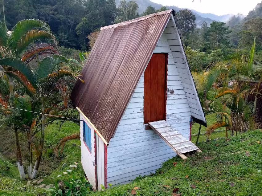 Balneario Aguas Claras, San Adolfo