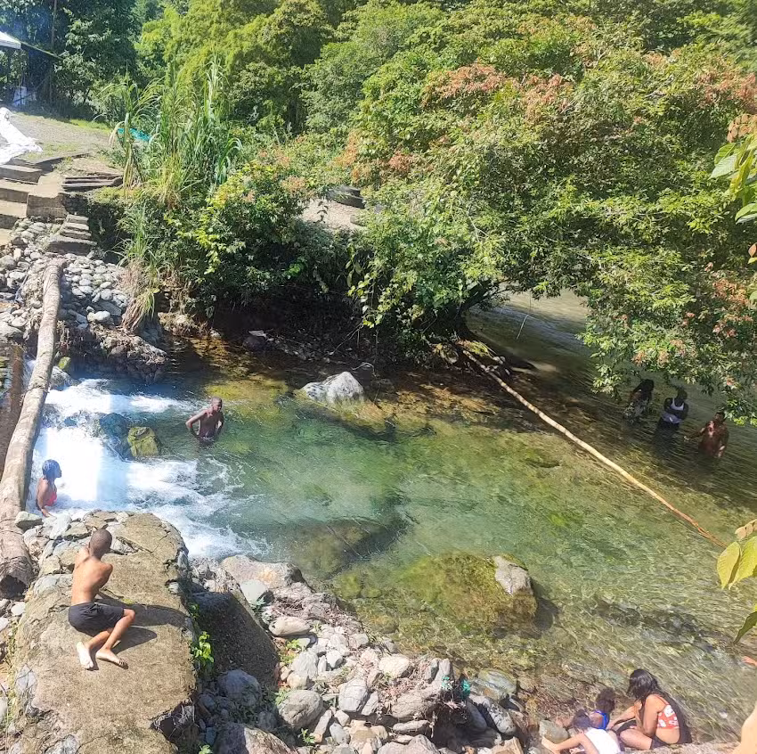 balneario, hospedaje y restaurante leo
