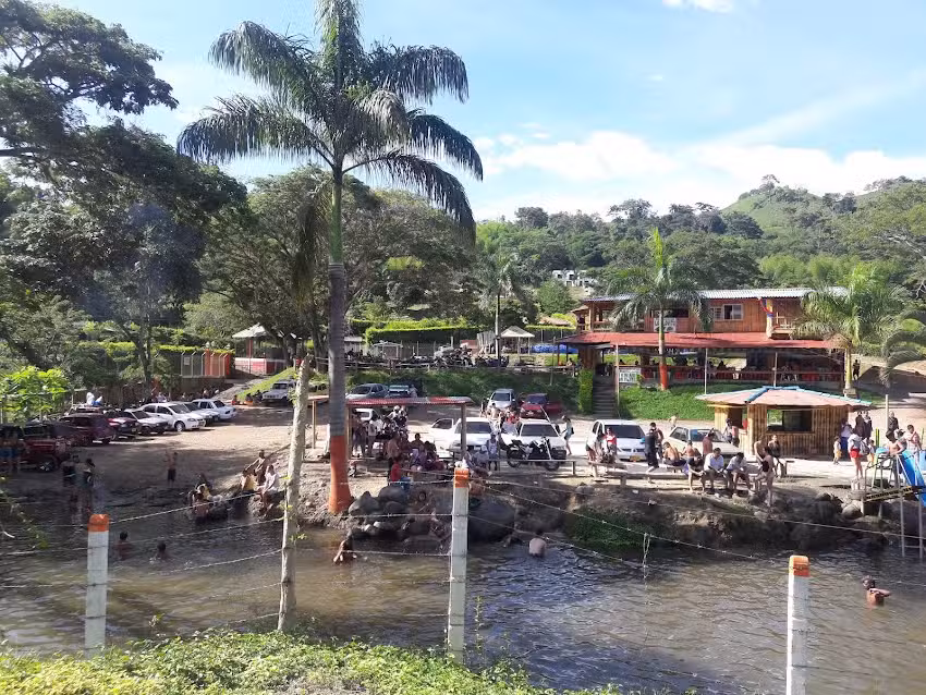 Balneario la playita