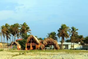 Beachfront Cottage, Villa Carolina