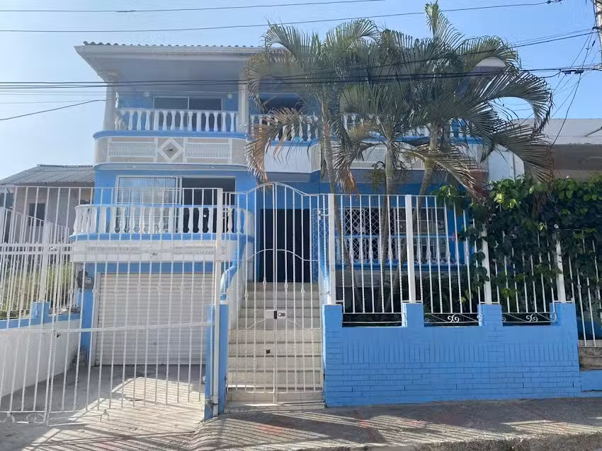 Blue Diamond House Hotel