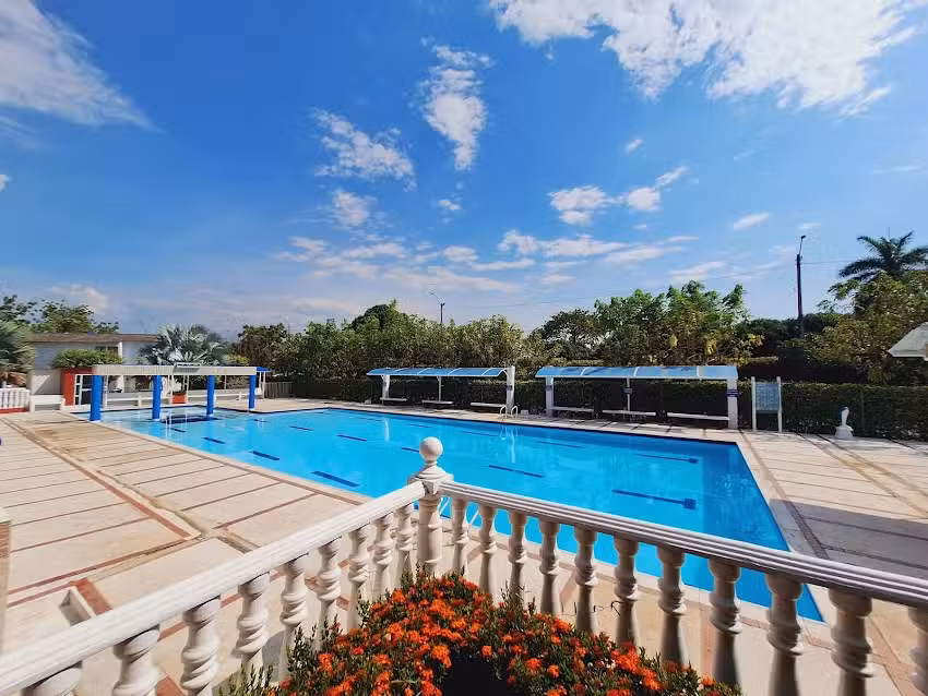 BLUE HOUSE &ndash; CASA G9 Arag&oacute;n 1