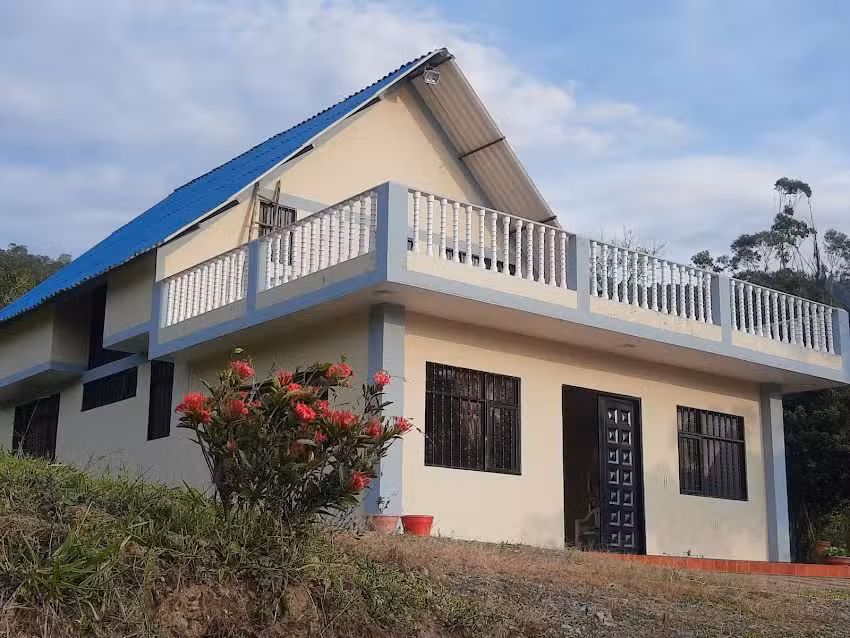 Caba&ntilde;a campestre los pajaritos