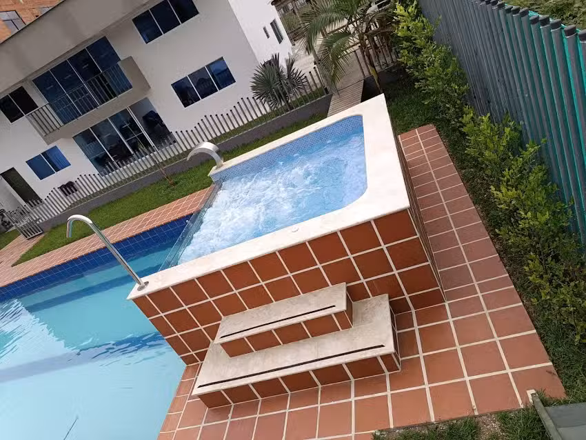 Caba&ntilde;a Club Joyas