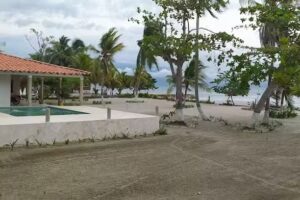 Caba&ntilde;a CocoBiche del Caribe