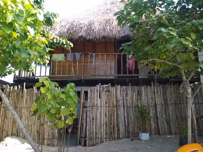 Caba&ntilde;a Del Mono