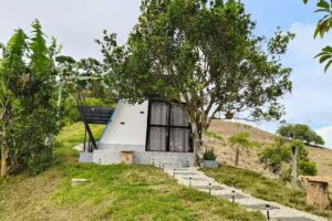 Caba&ntilde;a entre vientos