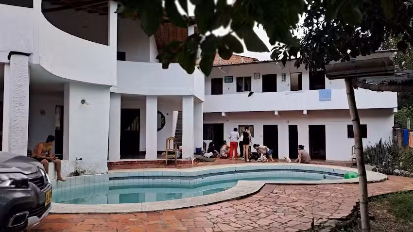 caba&ntilde;a Florez