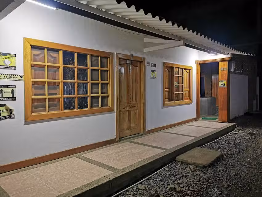 Caba&ntilde;a Kosta Azul Capurgana