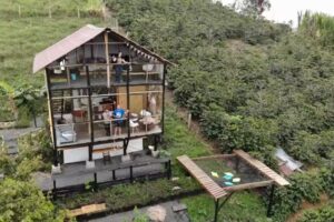 Caba&ntilde;a La Escondida Glamping