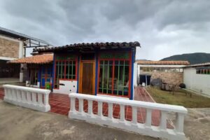 Caba&ntilde;a La Estaci&oacute;n