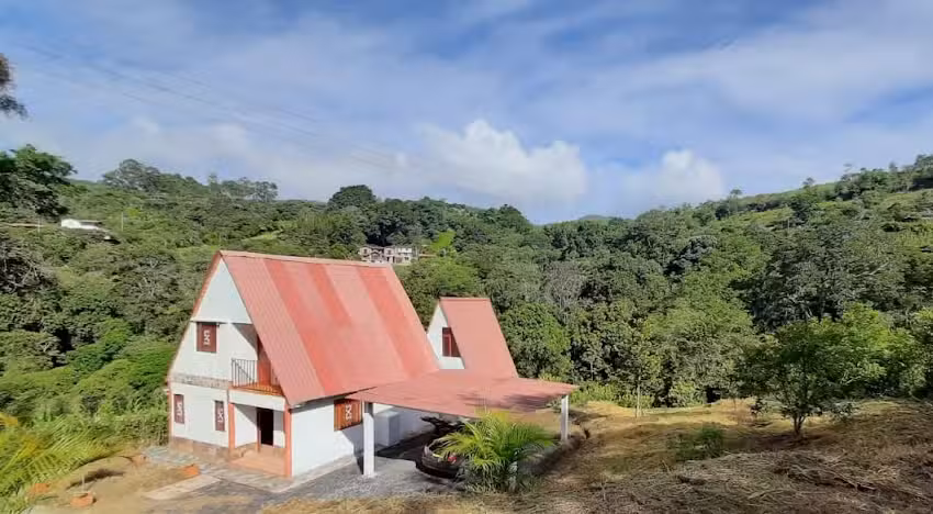 Caba&ntilde;a &ldquo;La Lomita&rdquo;