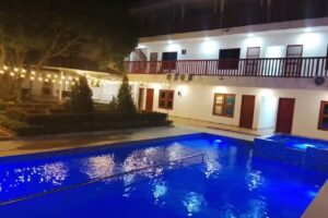 Caba&ntilde;a La Reina