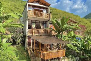 Caba&ntilde;a La Reina