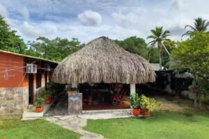 Caba&ntilde;a los Angeles del Mar