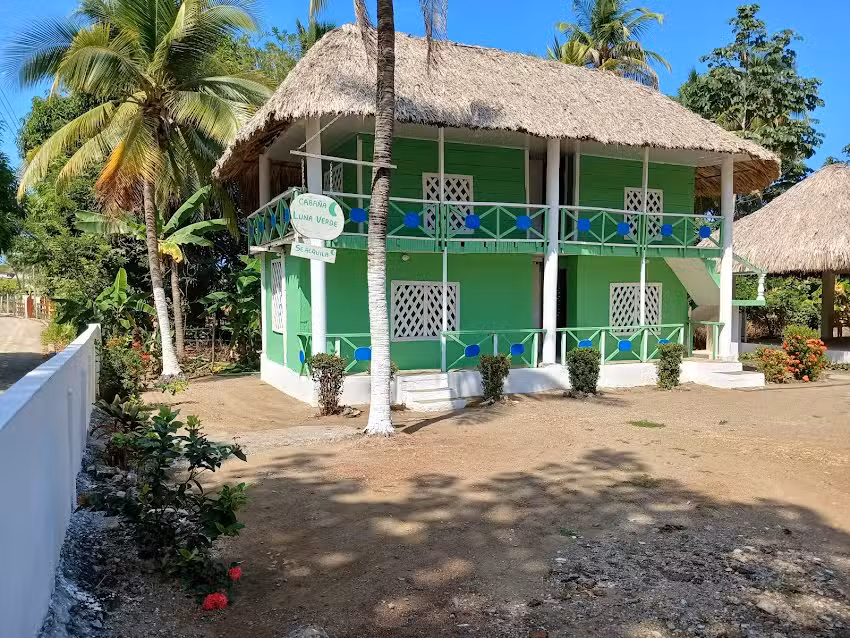 Caba&ntilde;a LUNA VERDE