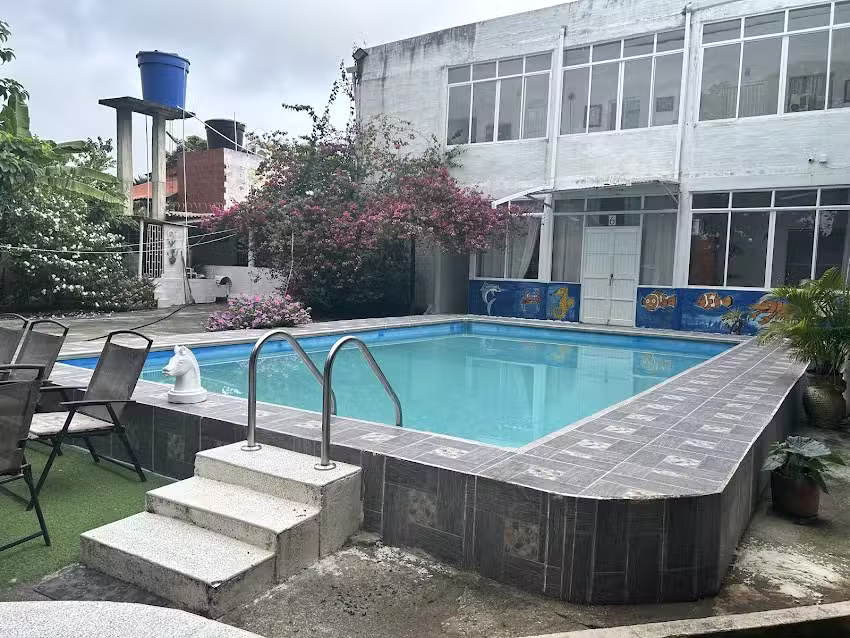 Caba&ntilde;a Lupita