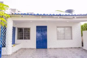 Caba&ntilde;a Playa Azul