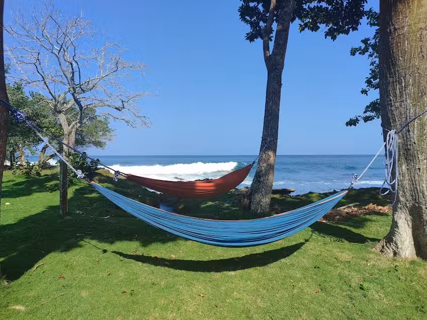 Caba&ntilde;a Pura Vida