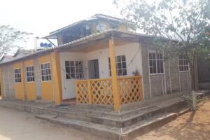 Caba&ntilde;a Sierra & Aurora