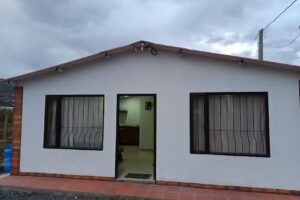 Caba&ntilde;a valens