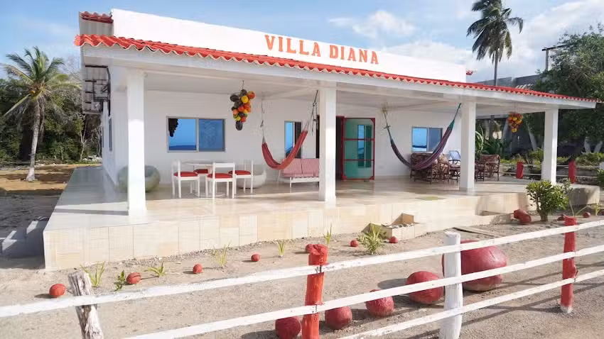 Caba&ntilde;a Villa Diana