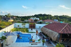 Caba&ntilde;a villa linda