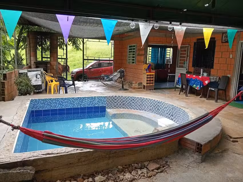 Caba&ntilde;a villamonica