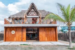 Caba&ntilde;a y Restaurante Yalis SAS