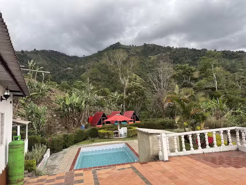Caba&ntilde;as