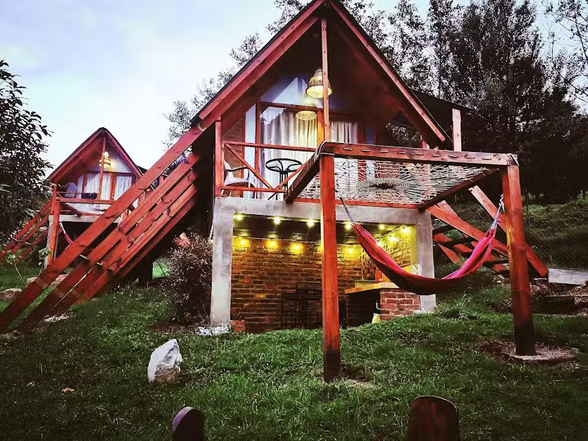 Caba&ntilde;as Alicanto Guatavita