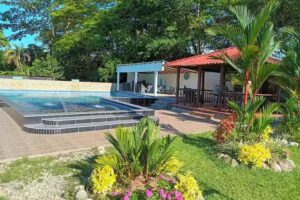 Caba&ntilde;as Alondra