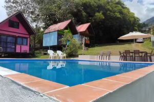 Caba&ntilde;as Buena Vista Lago Calima