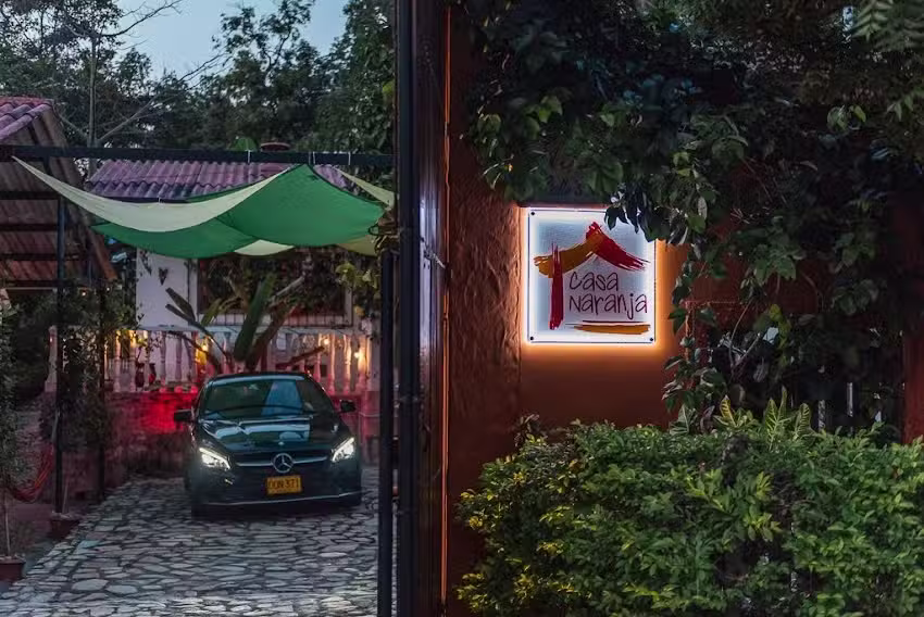 Caba&ntilde;as CASA NARANJA