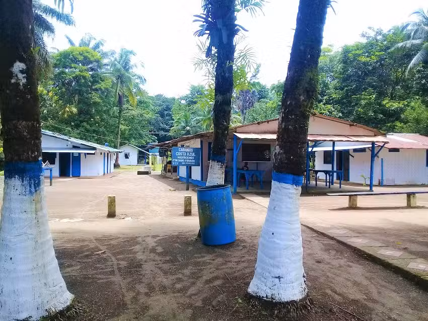Caba&ntilde;as Costa Azul