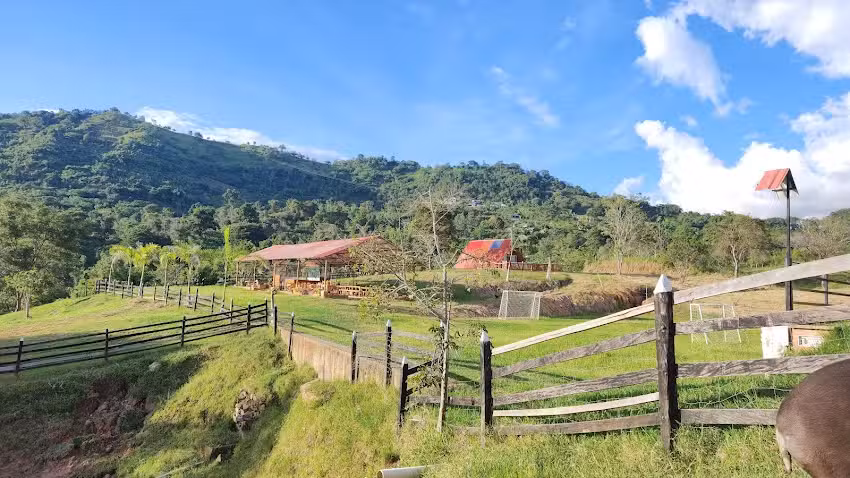 Caba&ntilde;as de bella vista
