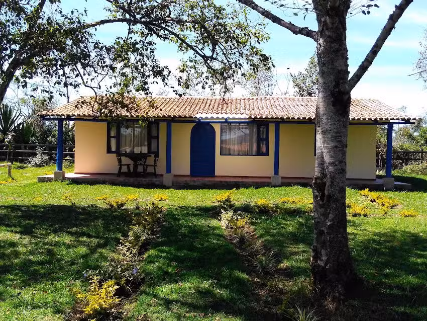 Caba&ntilde;as El Eden